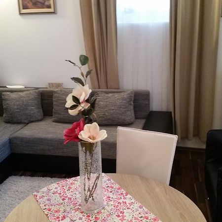 Apartment Ines สปลิท ภายนอก รูปภาพ